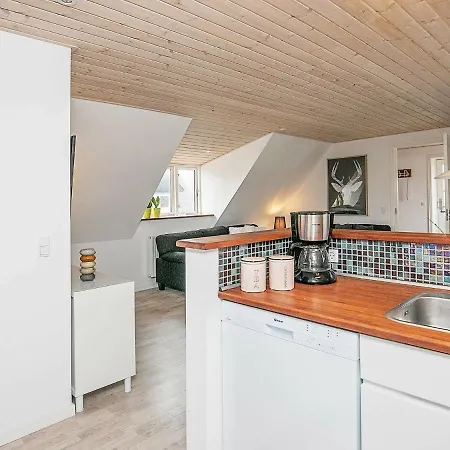 6 Person Holiday In S By